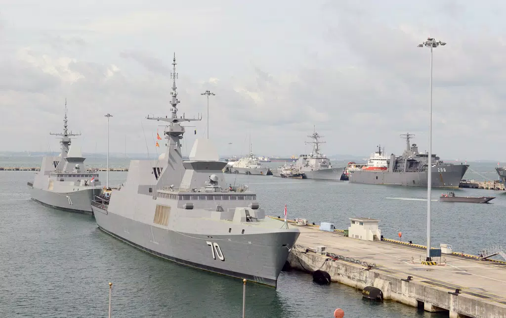 Defence - Naval Vessel Service